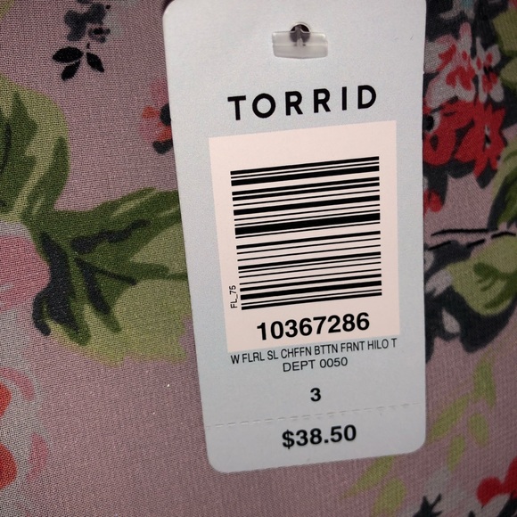 Torrid floral button down - Picture 4 of 4